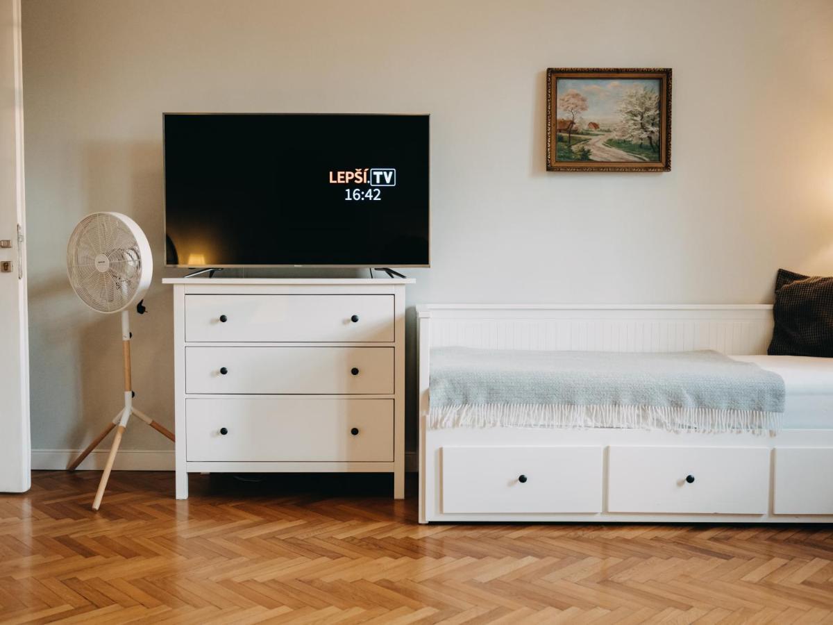 Vila Na Landeku Ostrava Esterno foto