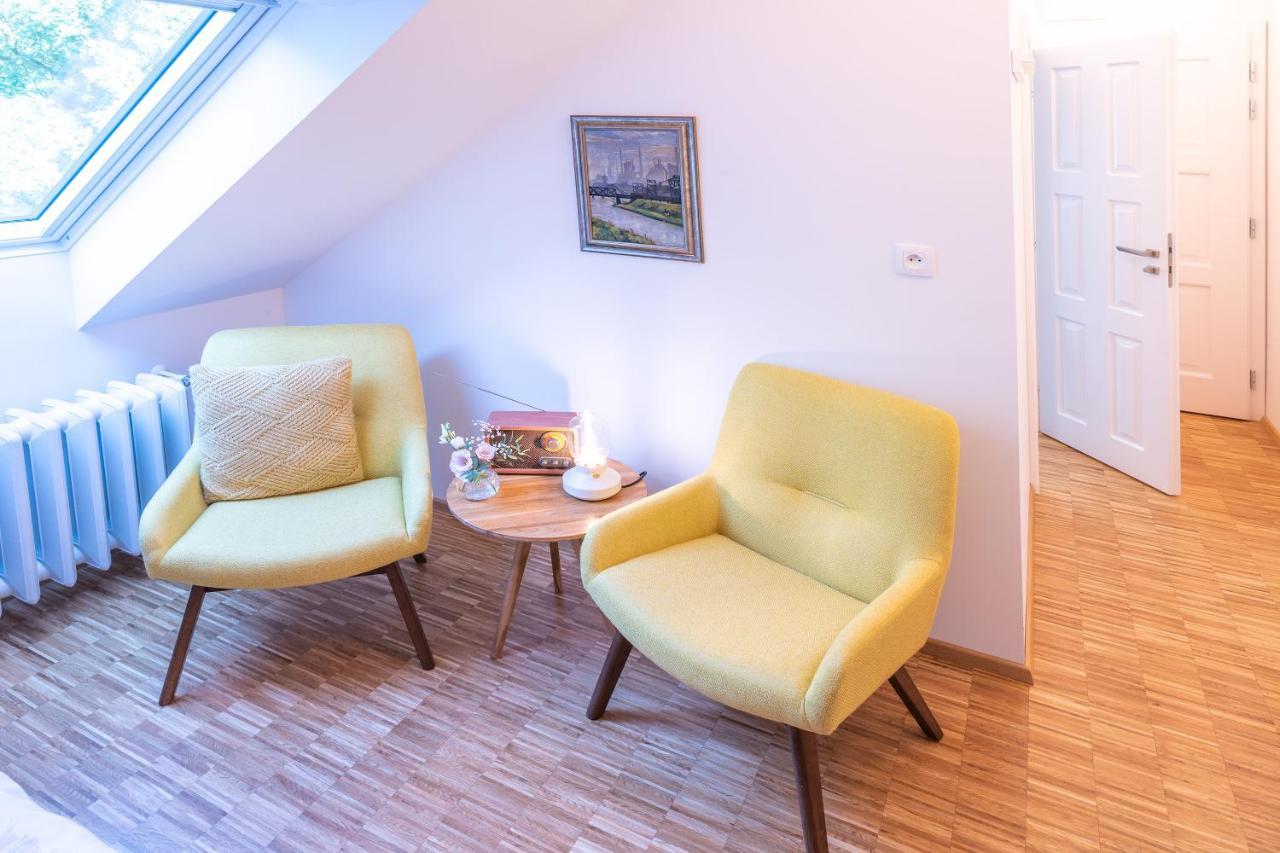 Vila Na Landeku Ostrava Esterno foto